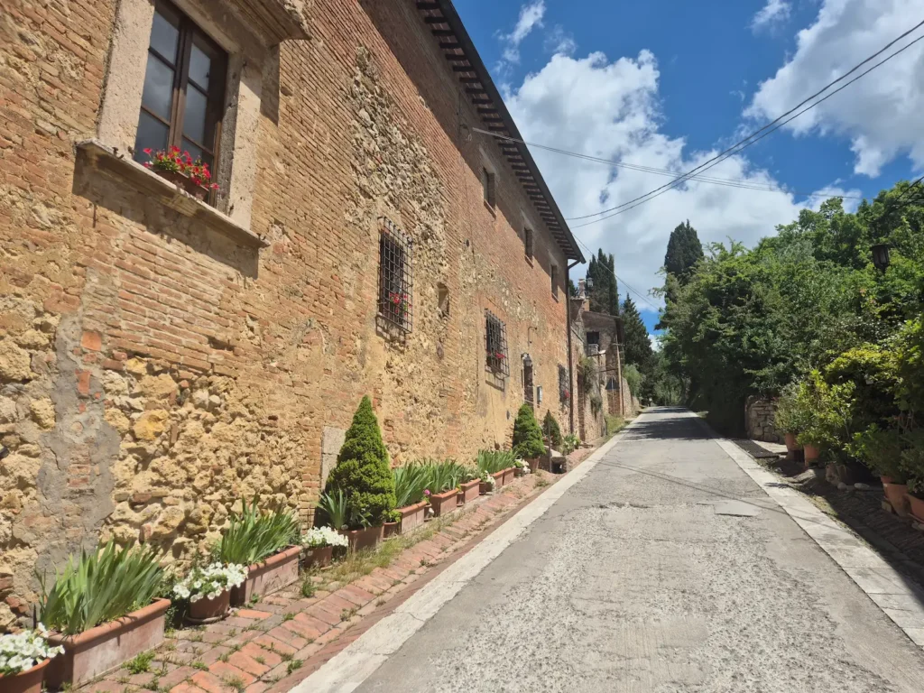 Via di San Biagio in Montepulciano